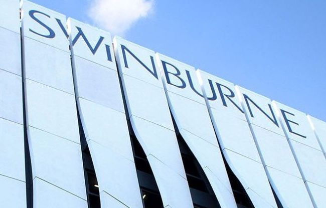 Sign of Swinburne across the face of a building