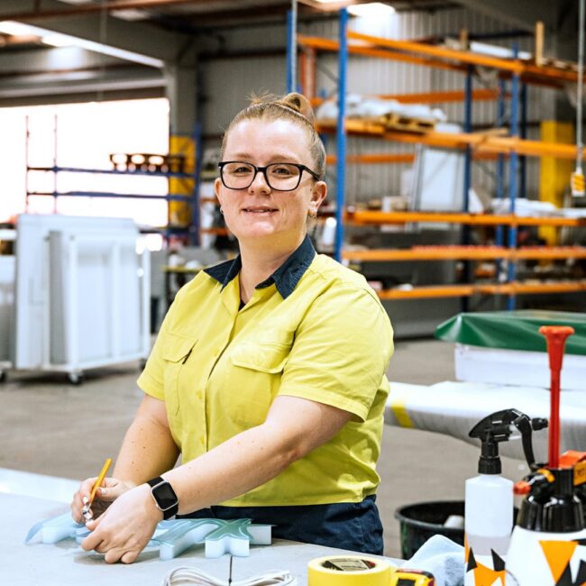 2 Woman working in factory